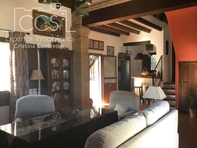 4 sovrum Finca/Hus på landet till salu i Pilas med pool - 400 000 € (Ref: 4617063)
