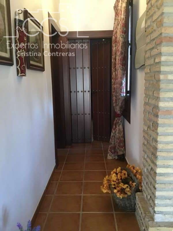 Finca/Casa Rural de 4 habitaciones en Pilas en venta con piscina - 400.000 € (Ref: 4617063)