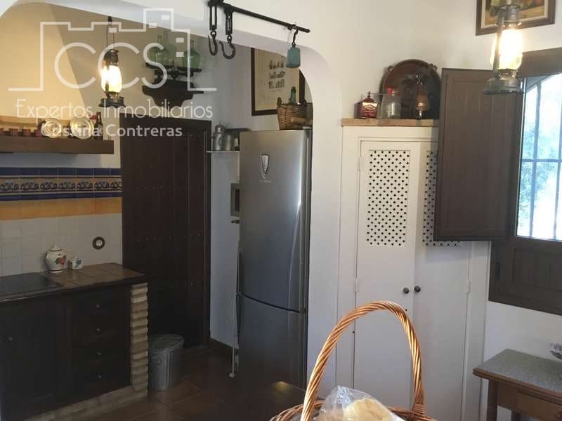 Finca/Casa Rural de 4 habitaciones en Pilas en venta con piscina - 400.000 € (Ref: 4617063)