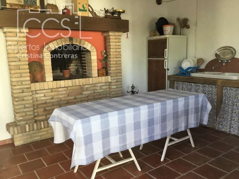Finca/Casa Rural de 4 habitaciones en Pilas en venta con piscina - 400.000 € (Ref: 4617063)