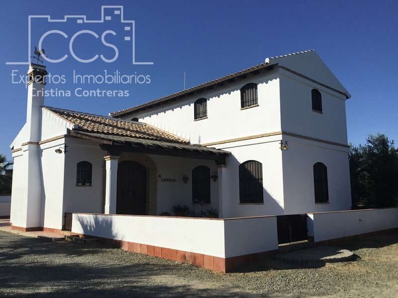 Finca/Casa Rural de 4 habitaciones en Pilas en venta con piscina - 400.000 € (Ref: 4617063)
