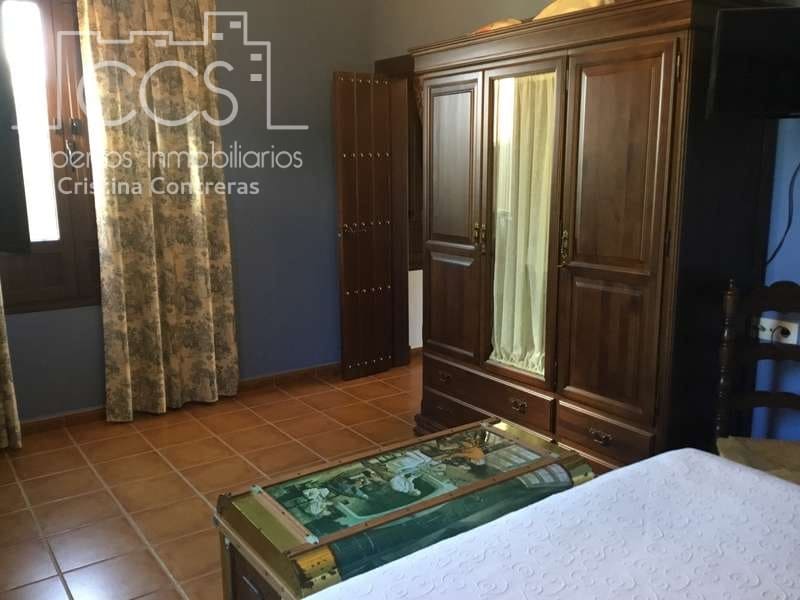 Finca/Casa Rural de 4 habitaciones en Pilas en venta con piscina - 400.000 € (Ref: 4617063)
