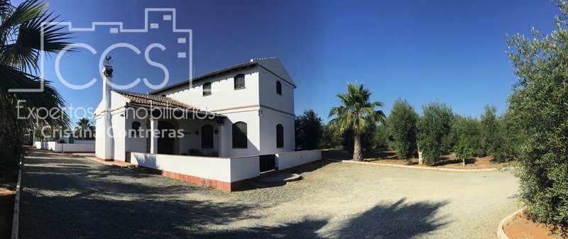 Finca/Casa Rural de 4 habitaciones en Pilas en venta con piscina - 400.000 € (Ref: 4617063)