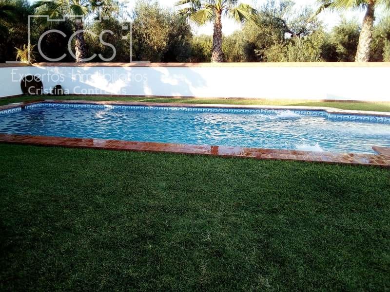 Finca/Casa Rural de 4 habitaciones en Pilas en venta con piscina - 400.000 € (Ref: 4617063)