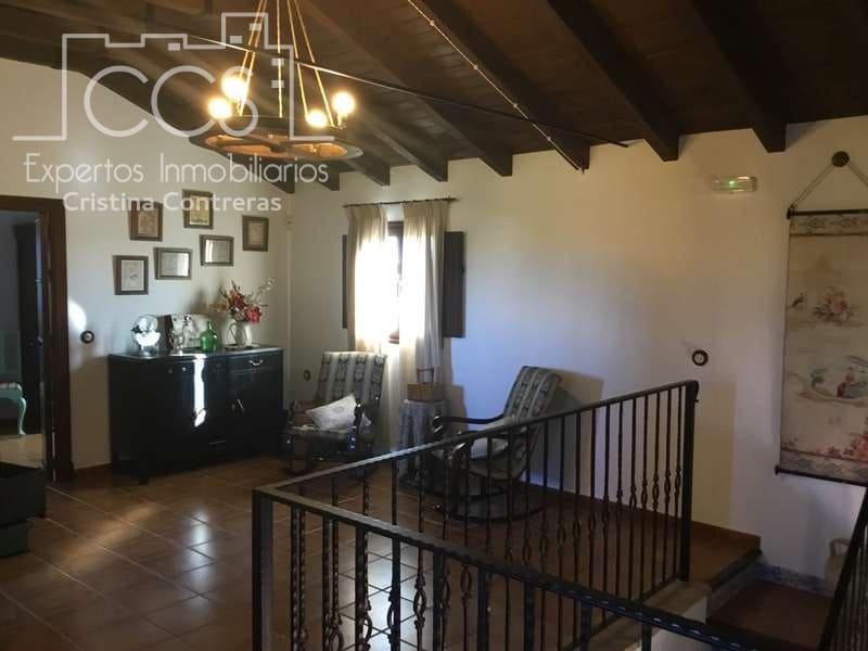 Finca/Casa Rural de 4 habitaciones en Pilas en venta con piscina - 400.000 € (Ref: 4617063)