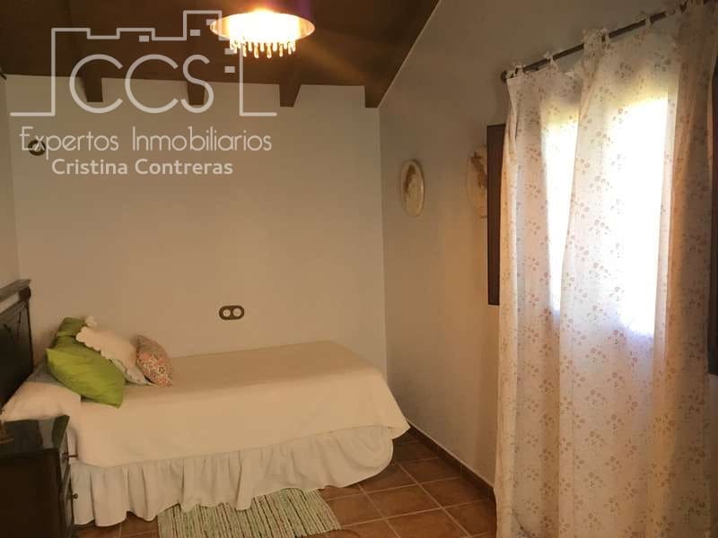 Finca/Casa Rural de 4 habitaciones en Pilas en venta con piscina - 400.000 € (Ref: 4617063)