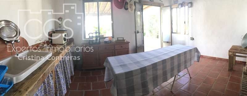 Finca/Casa Rural de 4 habitaciones en Pilas en venta con piscina - 400.000 € (Ref: 4617063)