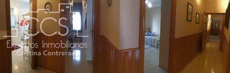 4 bedroom Villa for sale in Sanlucar la Mayor with garage - € 390,000 (Ref: 4630153)