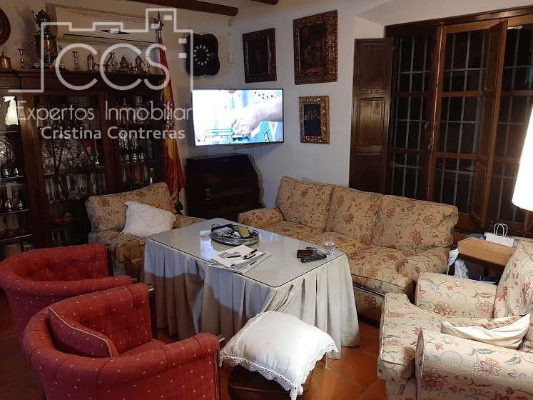 7 soveværelse Finca/Landehus til salg i Alcala de Guadaira med swimmingpool - € 750.000 (Ref: 5036889)