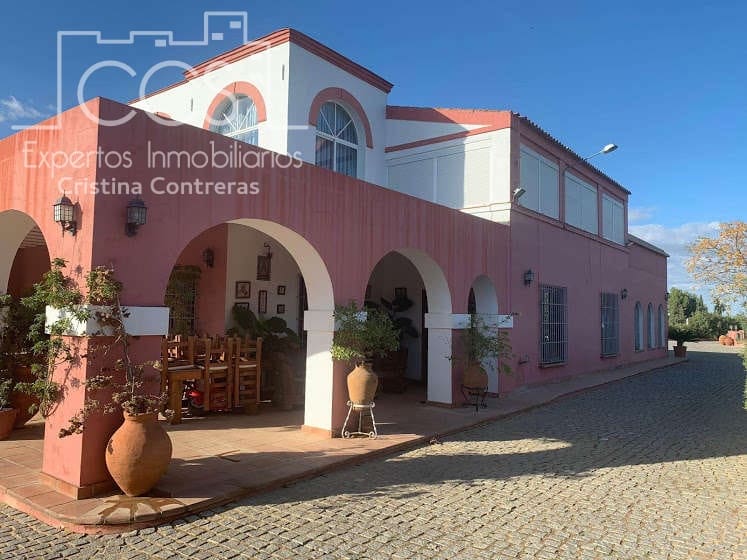 7 soveværelse Finca/Landehus til salg i Alcala de Guadaira med swimmingpool - € 750.000 (Ref: 5036889)