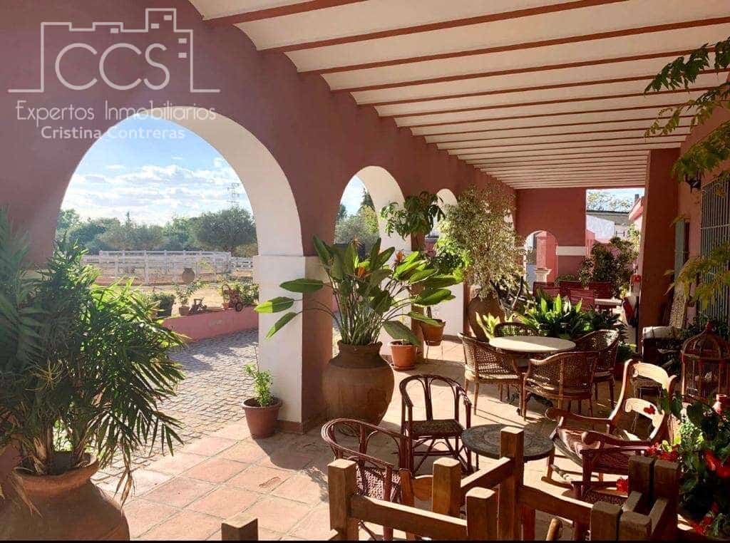 7 soveværelse Finca/Landehus til salg i Alcala de Guadaira med swimmingpool - € 750.000 (Ref: 5036889)