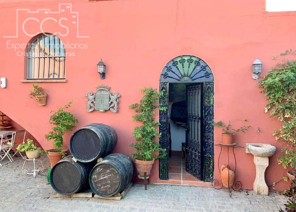 7 bedroom Finca/Country House for sale in Alcala de Guadaira with pool - € 750,000 (Ref: 5036889)