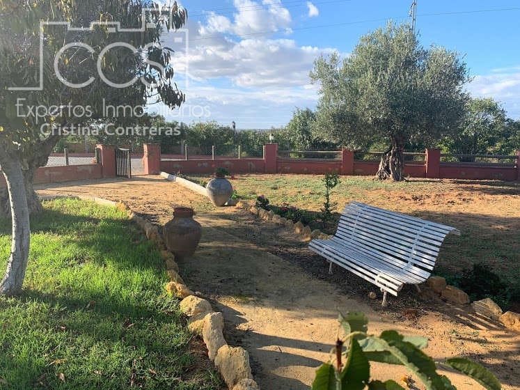 7 bedroom Finca/Country House for sale in Alcala de Guadaira with pool - € 750,000 (Ref: 5036889)