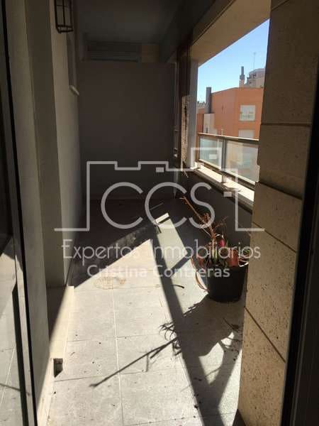 2 sypialnia Mieszkanie do wynajęcia w Miasto Sewilla - 1 100 € (Ref: 5346252)