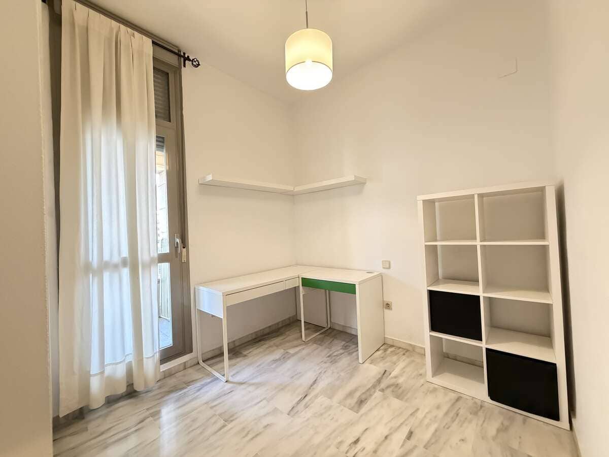 2 makuuhuone Asunto vuokrattavana paikassa Sevilla kaupunki - 1 100 € (Ref: 5346252)