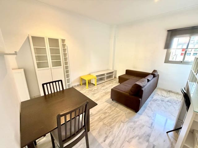 2 slaapkamer Flat te huur in Sevilla stad - € 1.100 (Ref: 5346252)
