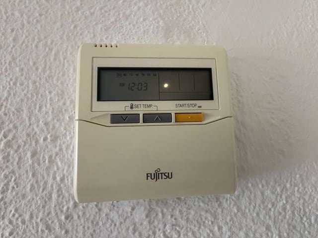 2 slaapkamer Flat te huur in Sevilla stad - € 1.100 (Ref: 5346252)