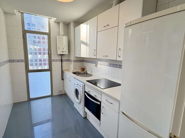 Appartement de 2 chambres à louer à Séville ville avec garage - 1 100 € (Ref: 5346252)