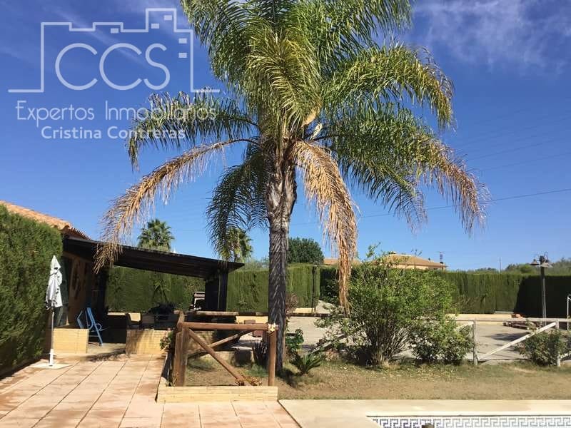 3 bedroom Finca/Country House for sale in Aznalcazar with pool garage - € 230,000 (Ref: 5654718)