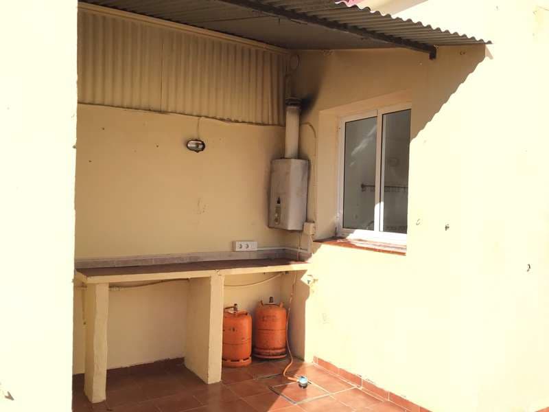 3 Zimmer Haus zu vermieten in Benacazon mit Garage - 750 € (Ref: 5819839)