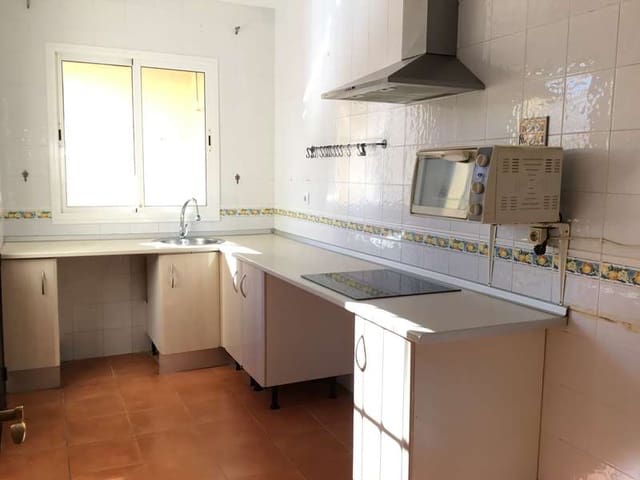 3 Zimmer Haus zu vermieten in Benacazón mit Garage - 750 € (Ref: 5819839)
