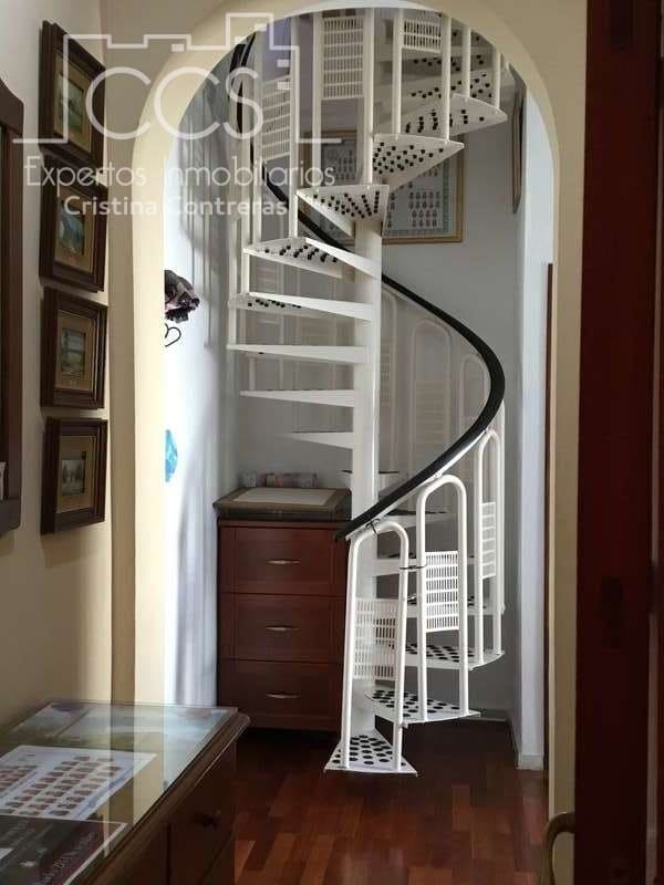 5 chambre Maison de Ville à vendre à Villamanrique de la Condesa avec garage - 250 000 € (Ref: 5972925)