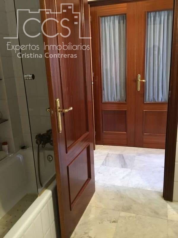 5 chambre Maison de Ville à vendre à Villamanrique de la Condesa avec garage - 250 000 € (Ref: 5972925)
