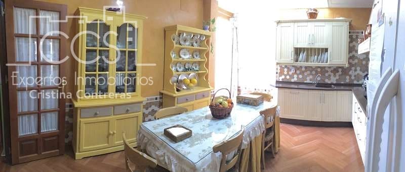 5 chambre Maison de Ville à vendre à Villamanrique de la Condesa avec garage - 250 000 € (Ref: 5972925)
