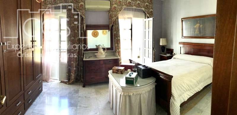 5 chambre Maison de Ville à vendre à Villamanrique de la Condesa avec garage - 250 000 € (Ref: 5972925)
