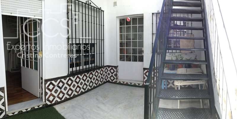 5 chambre Maison de Ville à vendre à Villamanrique de la Condesa avec garage - 250 000 € (Ref: 5972925)