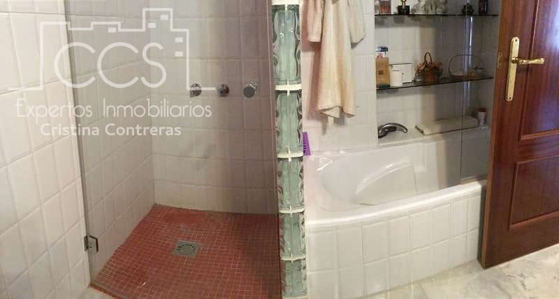 5 chambre Maison de Ville à vendre à Villamanrique de la Condesa avec garage - 250 000 € (Ref: 5972925)
