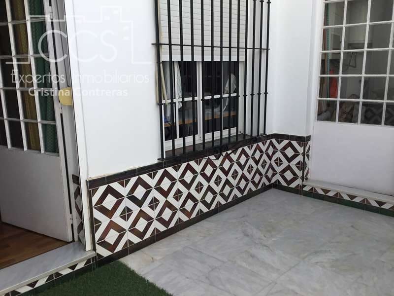 5 chambre Maison de Ville à vendre à Villamanrique de la Condesa avec garage - 250 000 € (Ref: 5972925)