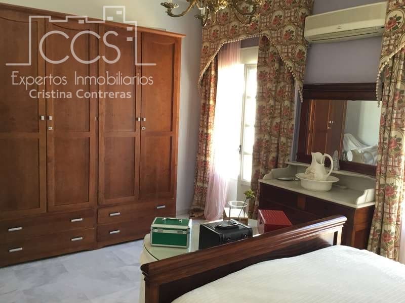 5 chambre Maison de Ville à vendre à Villamanrique de la Condesa avec garage - 250 000 € (Ref: 5972925)