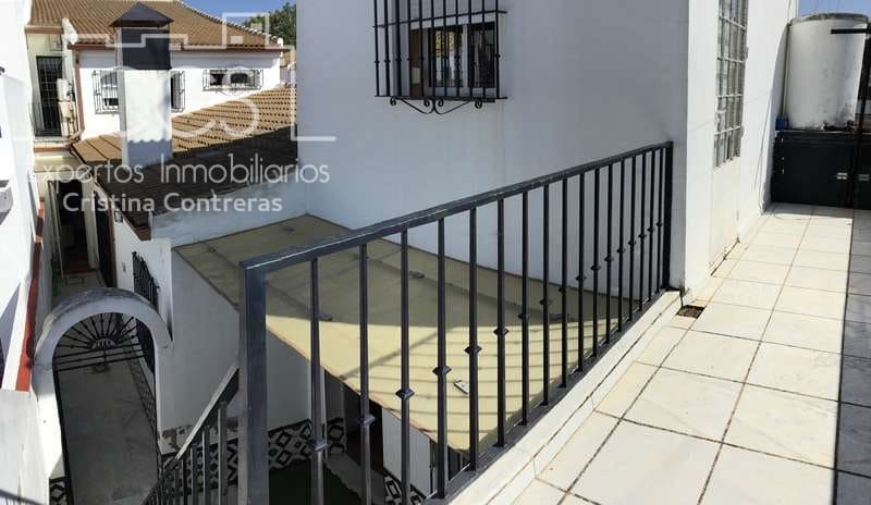 5 chambre Maison de Ville à vendre à Villamanrique de la Condesa avec garage - 250 000 € (Ref: 5972925)