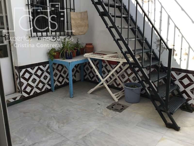 5 chambre Maison de Ville à vendre à Villamanrique de la Condesa avec garage - 250 000 € (Ref: 5972925)