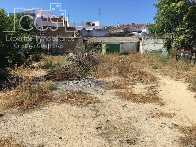 Byggetomt til salgs i La Palma del Condado - € 650 000 (Ref: 6234770)