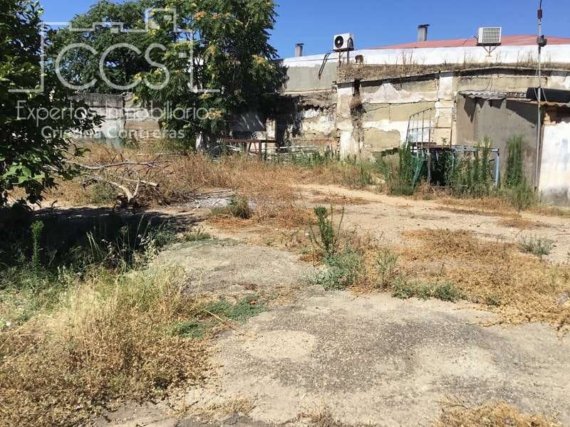 Byggetomt til salgs i La Palma del Condado - € 650 000 (Ref: 6234770)