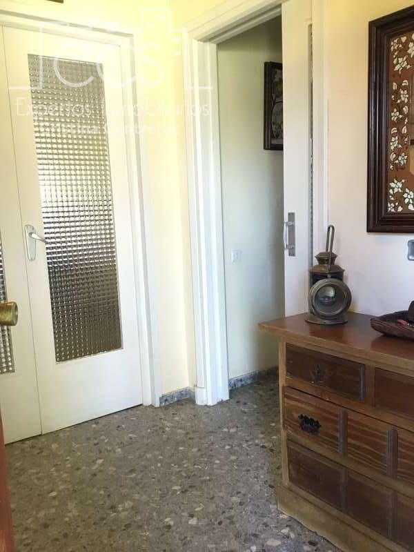 5 soveværelse Villa til salg i Sanlucar la Mayor med swimmingpool - € 350.000 (Ref: 6732498)