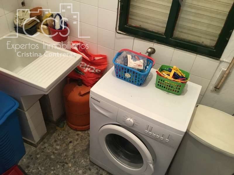 5 soveværelse Villa til salg i Sanlucar la Mayor med swimmingpool - € 350.000 (Ref: 6732498)