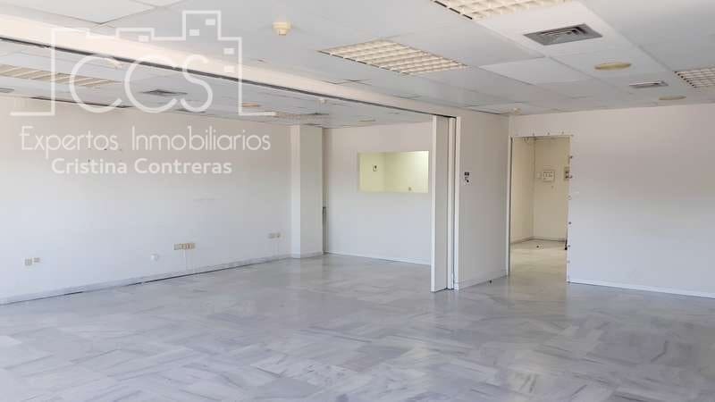 Office for rent in Seville city - € 860 (Ref: 6944579)