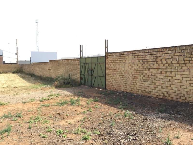 Building Plot for sale in Olivares - € 800,000 (Ref: 6989252)