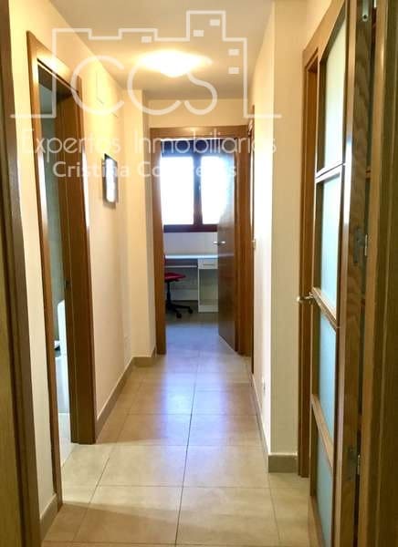 2 bedroom Penthouse for rent in Seville city with pool garage - € 1,490 (Ref: 7314823)