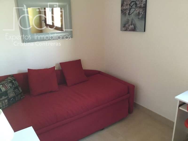 2 bedroom Penthouse for rent in Seville city with pool garage - € 1,490 (Ref: 7314823)