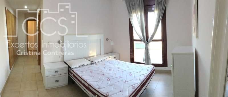 2 bedroom Penthouse for rent in Seville city with pool garage - € 1,490 (Ref: 7314823)