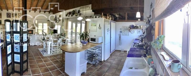 7 soveværelse Finca/Landehus til salg i Pilas med swimmingpool - € 320.000 (Ref: 7356622)