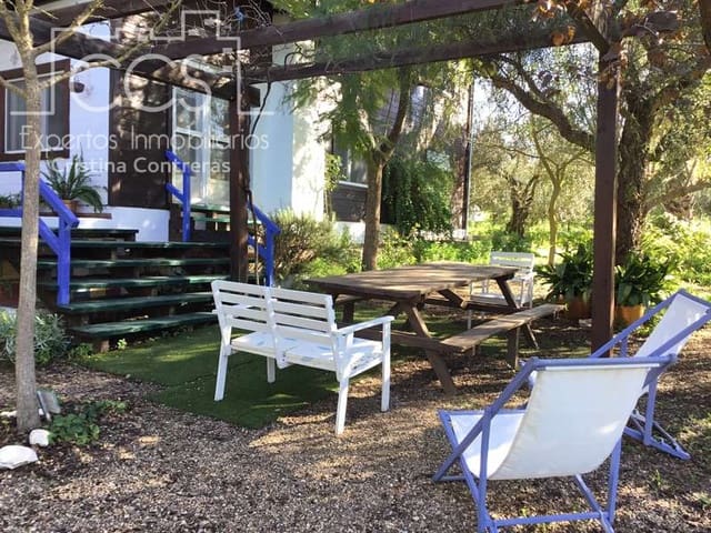 7 bedroom Finca/Country House for sale in Pilas with pool - € 320,000 (Ref: 7356622)