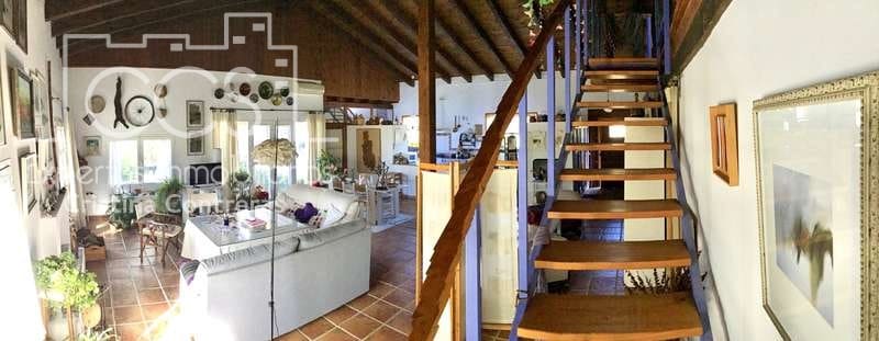 7 chambre Finca/Maison de Campagne à vendre à Pilas avec piscine - 305 000 € (Ref: 7356622)