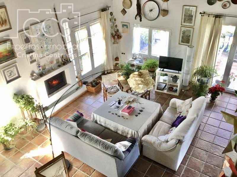 7 chambre Finca/Maison de Campagne à vendre à Pilas avec piscine - 305 000 € (Ref: 7356622)