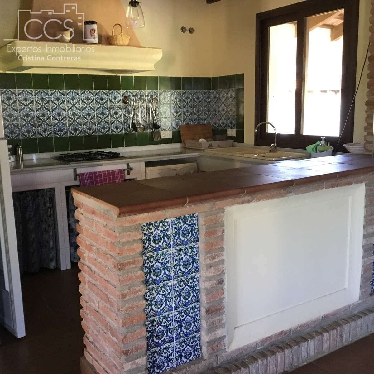 6 soveværelse Finca/Landehus til salg i El Pedroso med swimmingpool - € 635.000 (Ref: 8247007)