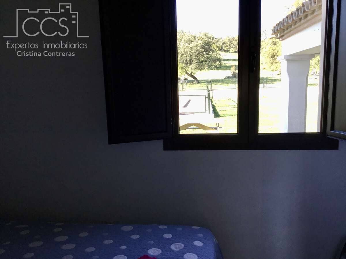 6 soveværelse Finca/Landehus til salg i El Pedroso med swimmingpool - € 635.000 (Ref: 8247007)